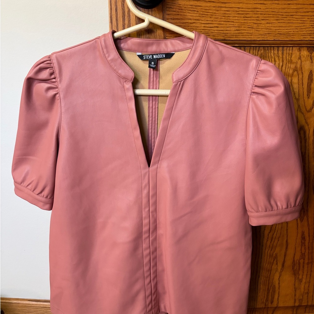 Steve Madden Mauve Blouse with Puff Sleeves